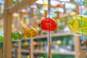 お盆に結婚式は迷惑で非常識？反対される理由とメリット・対策を徹底解説