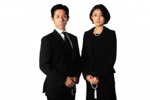 法事は忌引きの制度で学校や会社を休める？欠勤か有給の消化となる？