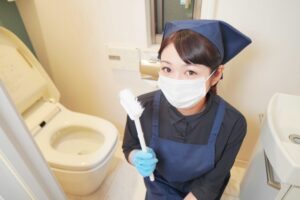 トイレブラシの捨て方は？ゴミ分別方法について解説！