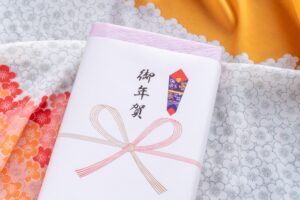 新年の手土産にのしは必要？表書きや渡し方の基本マナーをご紹介！