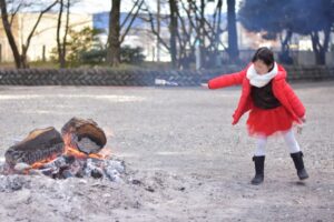 どんど焼きとは？子供と楽しむこんな行事!