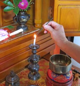 お盆のそうめんのお供えの仕方とは？正しい飾り方やタイミングを解説！